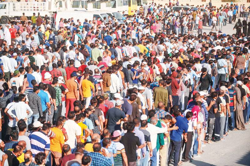 100,000 expats to exit Kuwait with no return