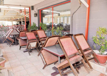 کویت میں خوردونوش سے متعلقہ کاروباروں کو محصولات میں کمی کا سامنا